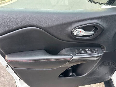 2015 Jeep Cherokee Trailhawk