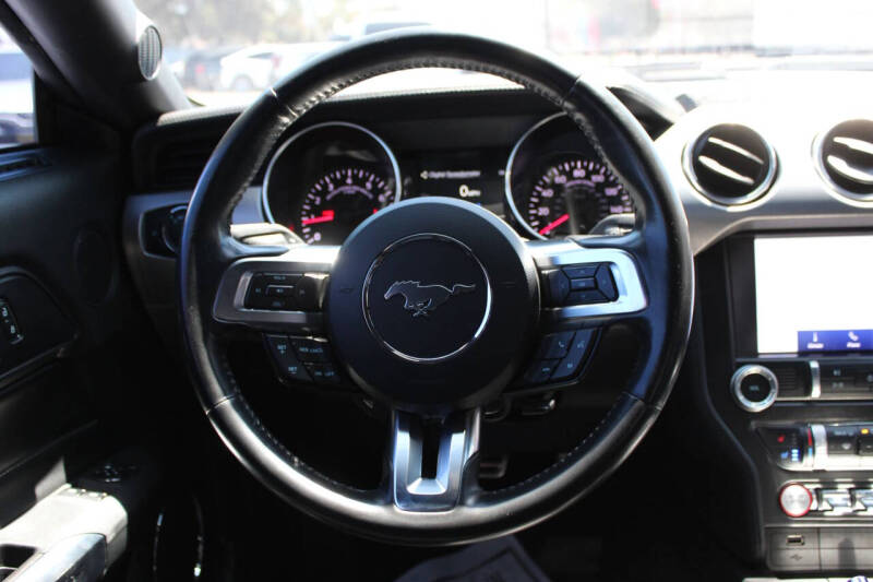 2022 Ford Mustang