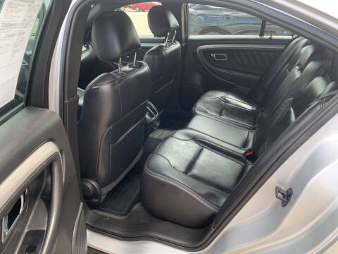 2013 Ford Taurus SEL