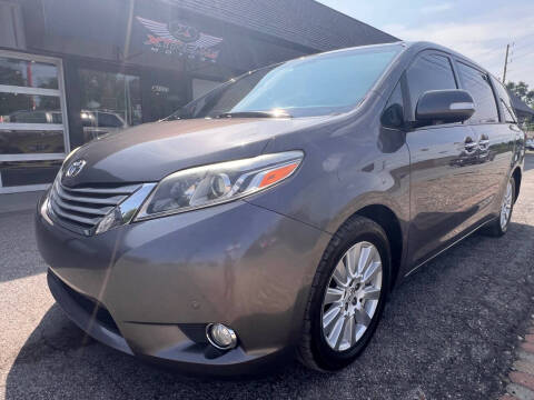 2017 Toyota Sienna for sale at Xtreme Motors Inc. in Indianapolis IN