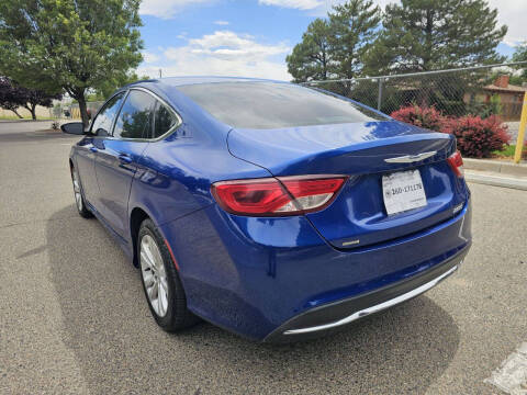 2015 Chrysler 200 Limited