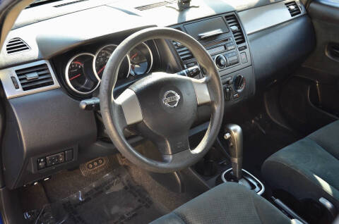 2011 Nissan Versa 1.8 S