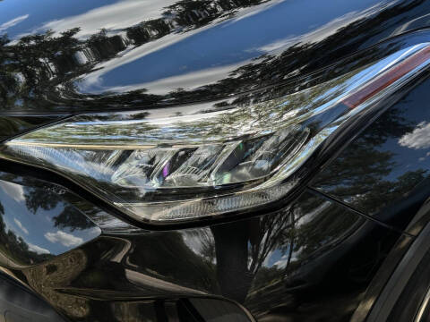 2021 Toyota C-HR XLE