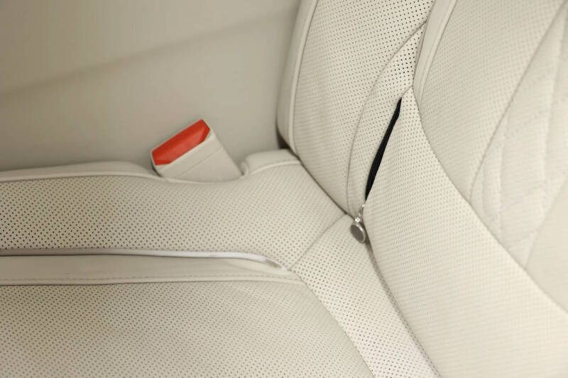 2021 BMW 7 Series ALPINA B7 xDrive