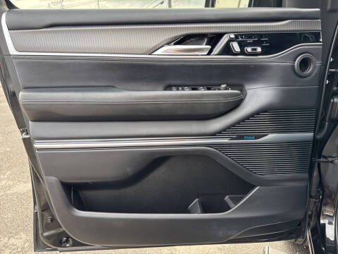 2022 Jeep Grand Wagoneer Series II