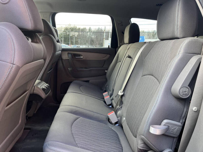 2017 Chevrolet Traverse LS