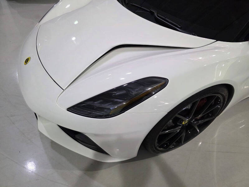 2024 Lotus Emira V6 First Edition