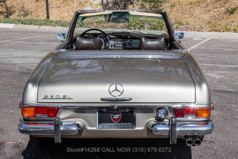1971 Mercedes-Benz 280-Class
