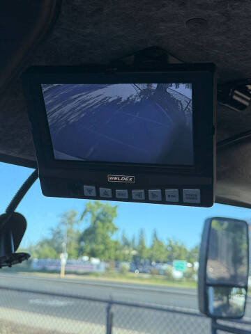 2014 Isuzu NPR