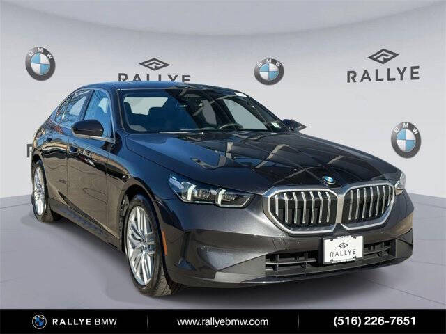 2025 BMW 5 Series 530i xDrive