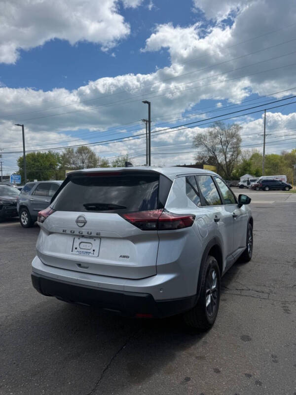 2024 Nissan Rogue S