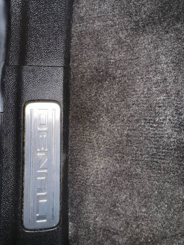 2012 GMC Yukon Denali