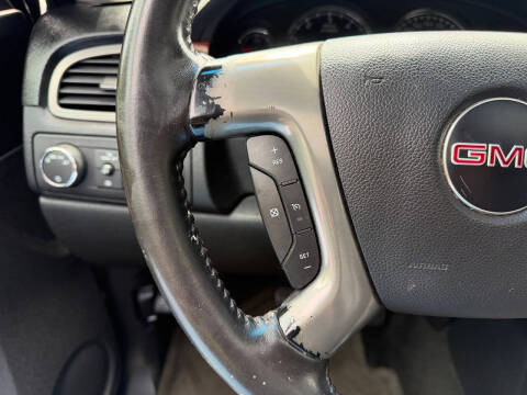 2011 GMC Yukon SLT