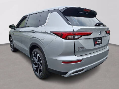 2025 Mitsubishi Outlander PHEV SE