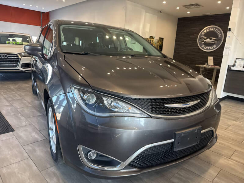 2018 Chrysler Pacifica Touring Plus