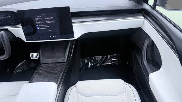 2022 Tesla Model X Plaid