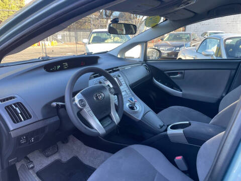 2014 Toyota Prius Two