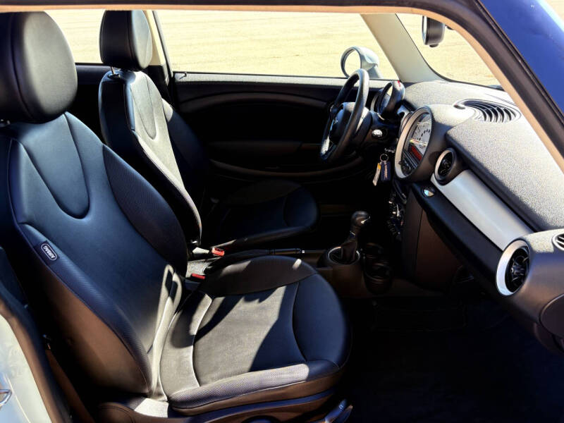 2013 MINI Hardtop Cooper