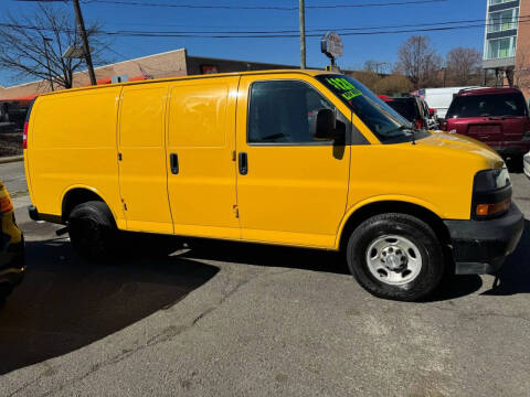2021 Chevrolet Express 2500