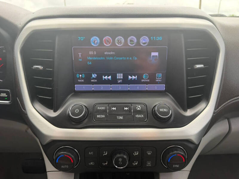 2018 GMC Acadia SLT-1