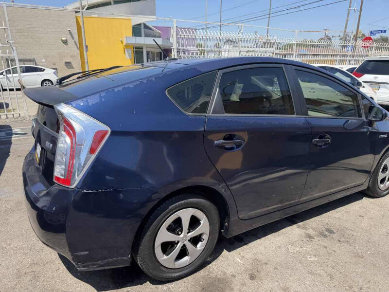 2014 Toyota Prius Three