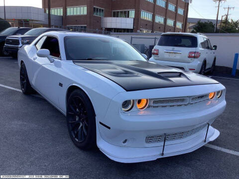 2015 Dodge Challenger SRT 392