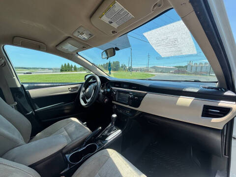 2016 Toyota Corolla LE
