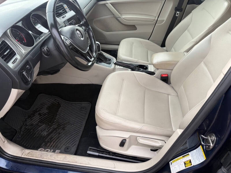 2015 Volkswagen Golf TSI SEL