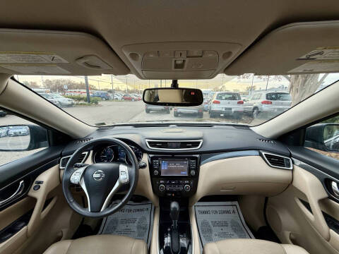 2016 Nissan Rogue SL