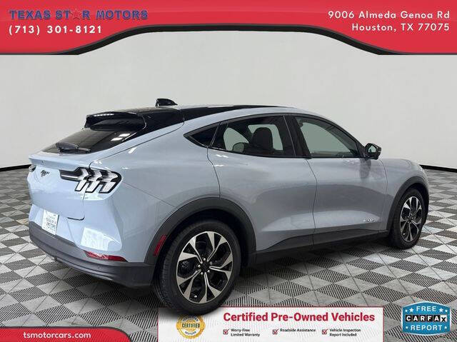 2025 Ford Mustang Mach-E Select