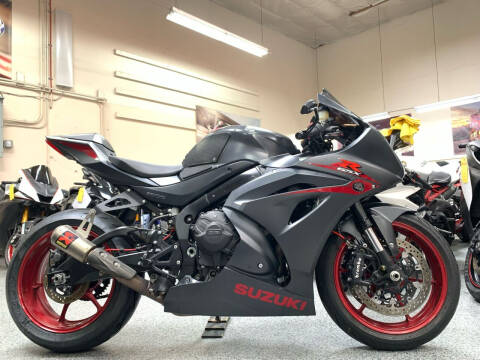 2017 Suzuki GSX-R1000