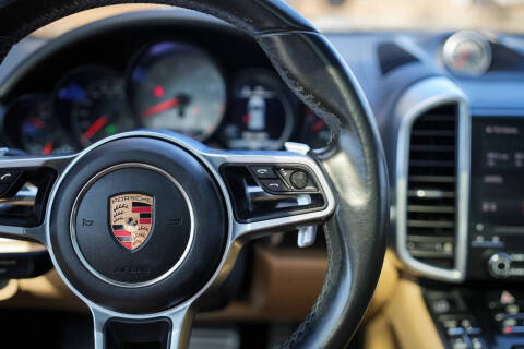 2017 Porsche Cayenne S