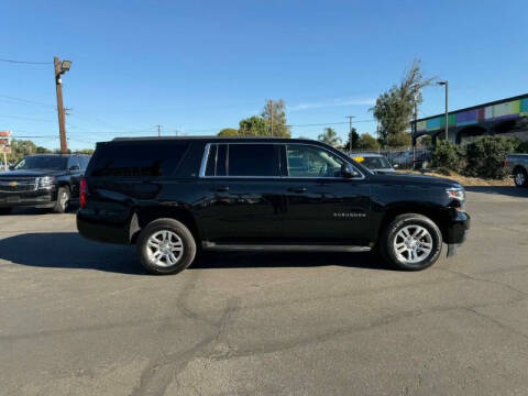 2017 Chevrolet Suburban LT