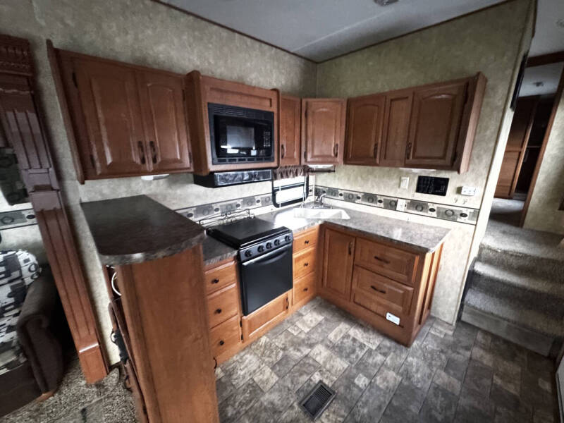 2011 Forest River Inc. Sandpiper  300RL