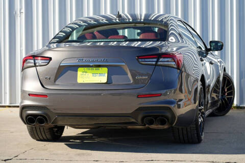 2023 Maserati Ghibli Modena Q4