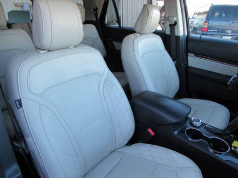 2018 Ford Explorer Platinum