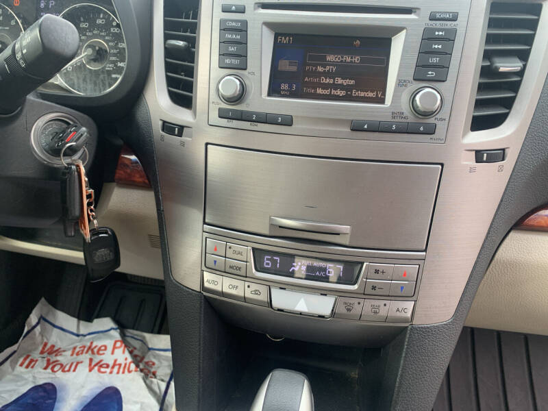 2012 Subaru Outback 2.5i Limited