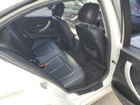 2013 BMW 3 Series 328i