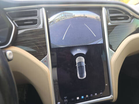 2016 Tesla Model S 70