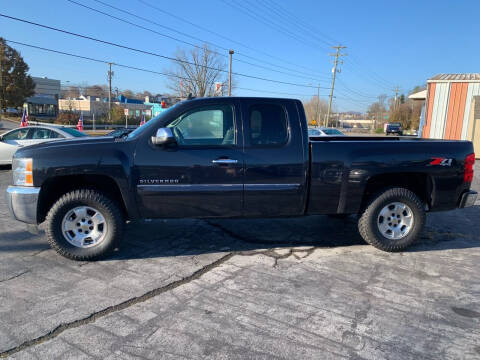 2013 Chevrolet Silverado 1500 for sale at Country Auto Sales Inc. in Bristol VA