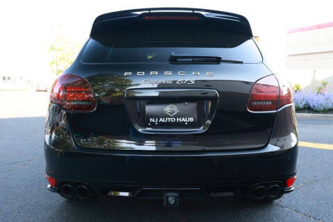 2013 Porsche Cayenne GTS