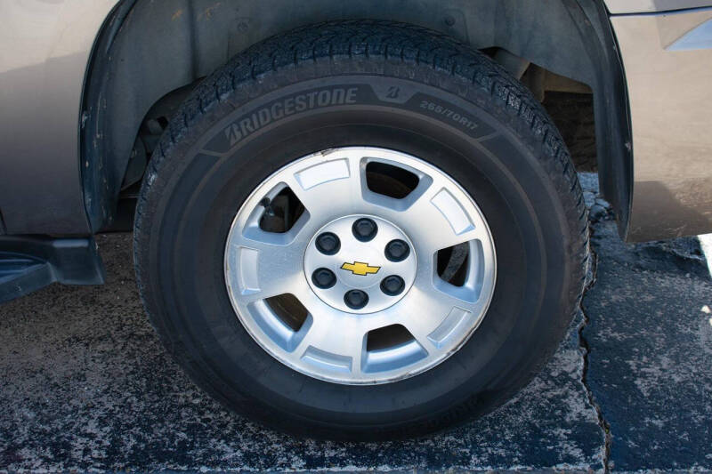 2012 Chevrolet Suburban LS