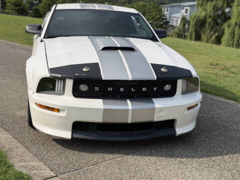 2007 Ford Mustang GT Deluxe