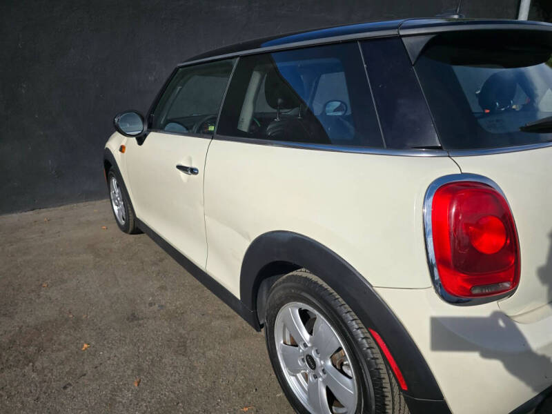 2015 MINI Hardtop 2 Door Cooper