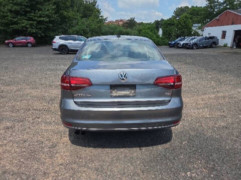 2018 Volkswagen Jetta