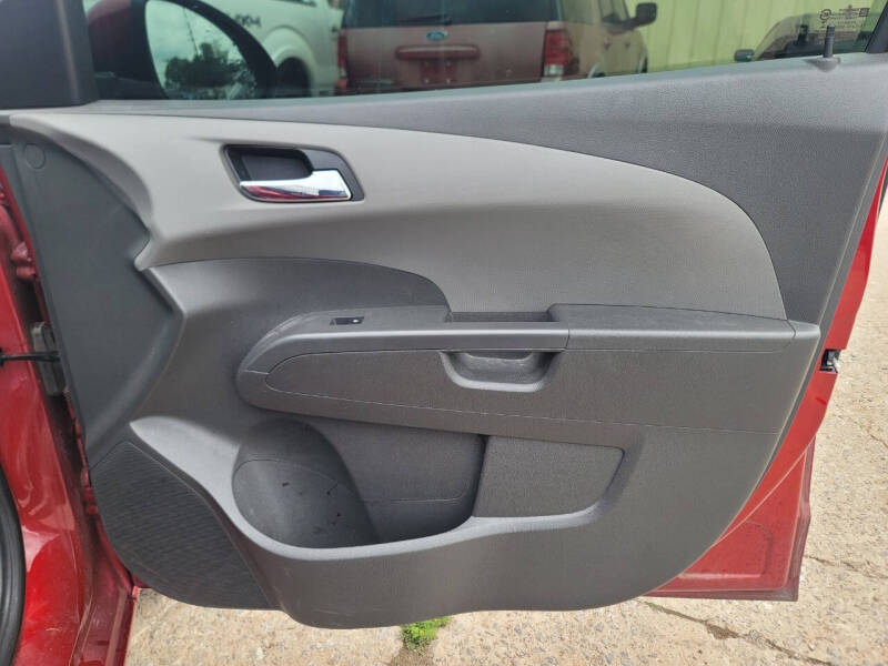 2013 Chevrolet Sonic LT Auto