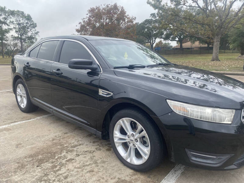 2014 Ford Taurus SEL