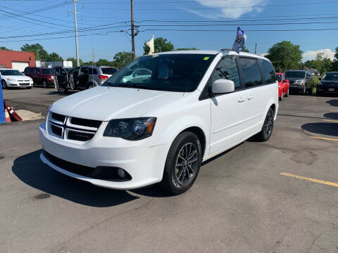 2017 Dodge Grand Caravan for sale at Senator Auto Sales in Wayne MI