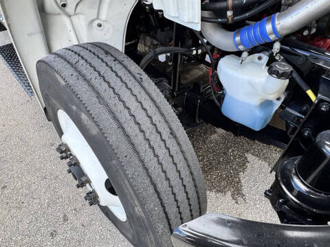 2020 Freightliner M2 106