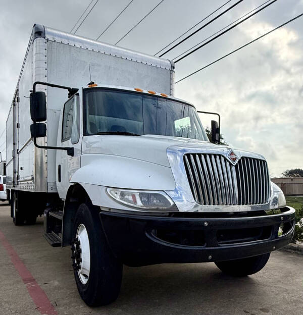 2018 International DuraStar 4300